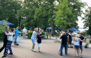 freies Tanzen OpenAir in der Müggelseeperle